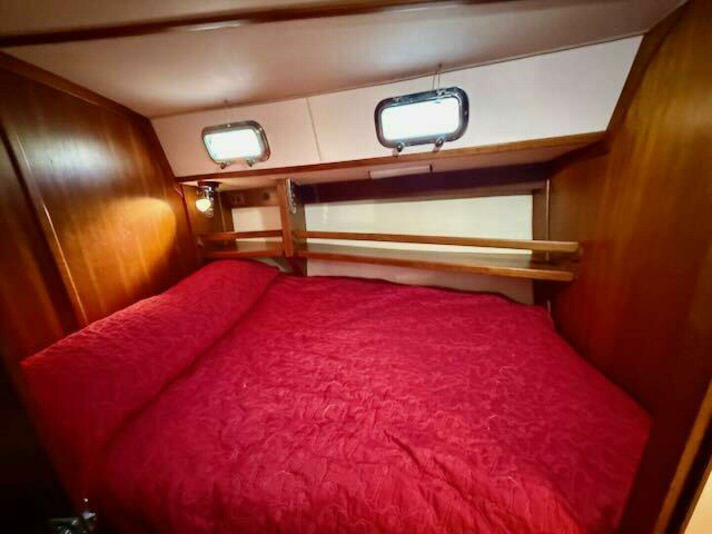 1999 Caliber 40 LRC - Image 44