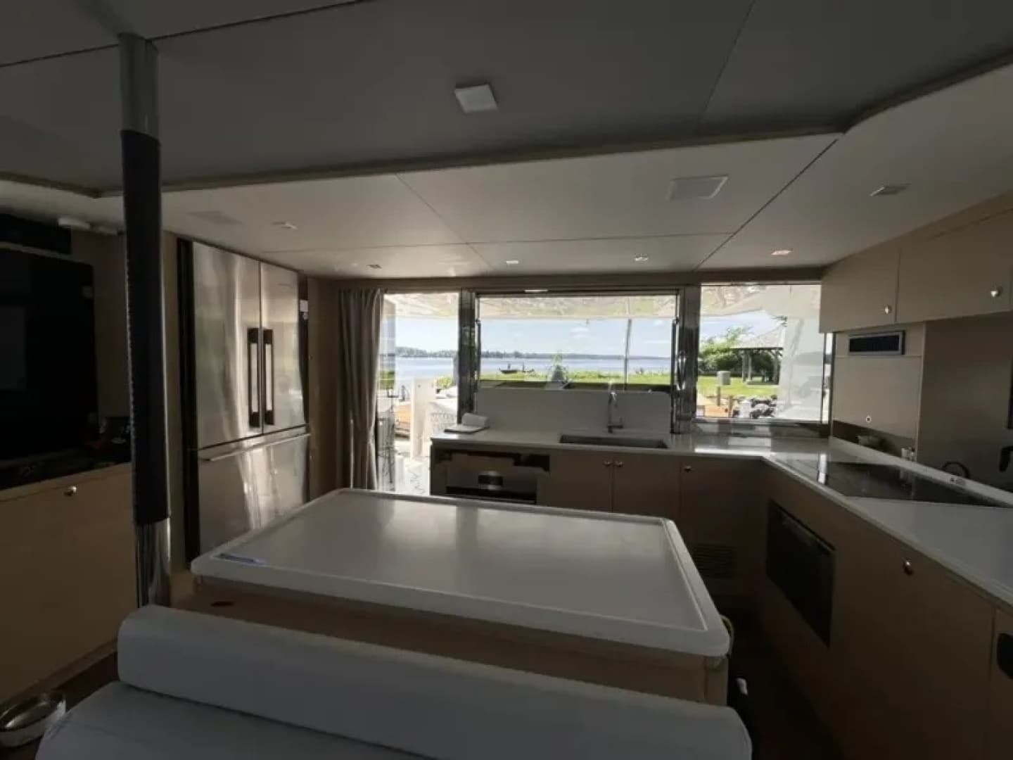2024 Aquila 54 YACHT - Image 18
