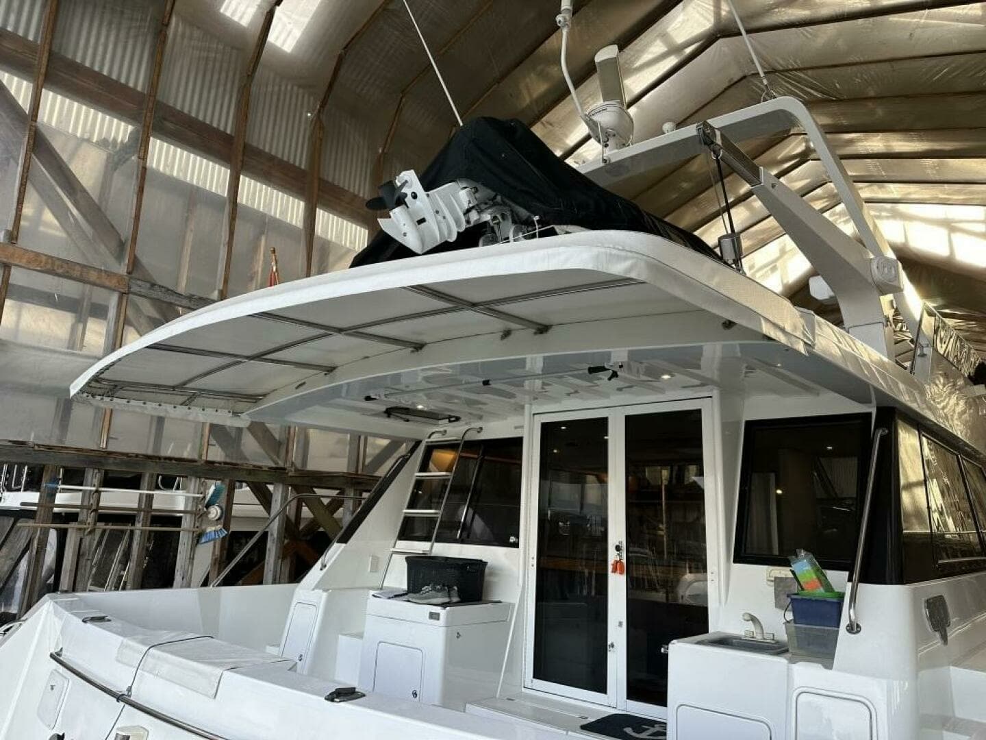 1993 West Bay Pilothouse - Image 3