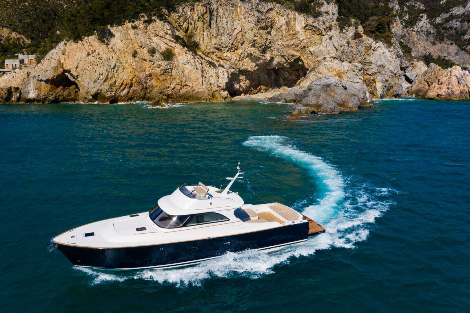 2025 Toy Marine 51 Fly - Image 4