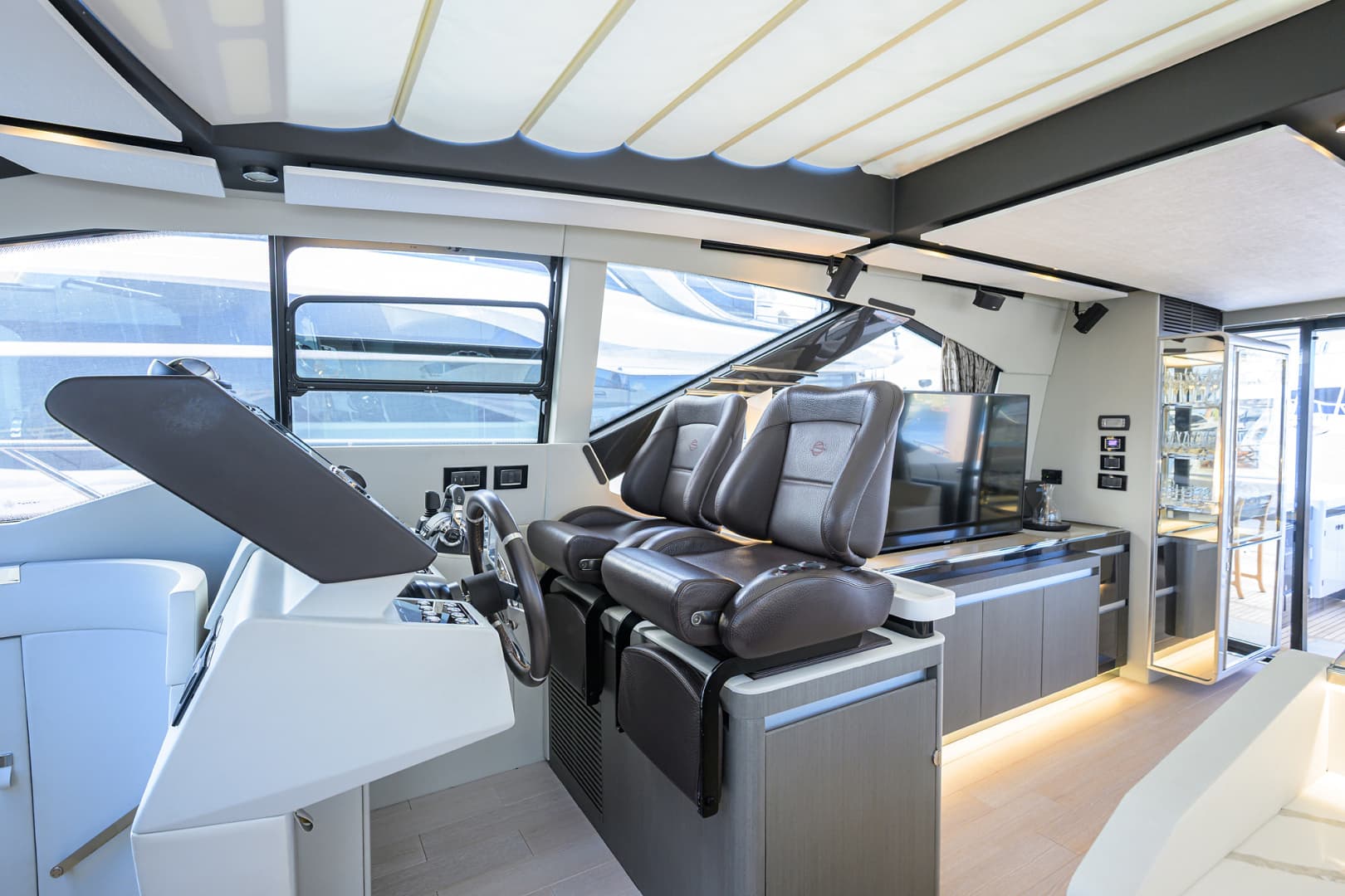 2019 Azimut S7 - Image 70