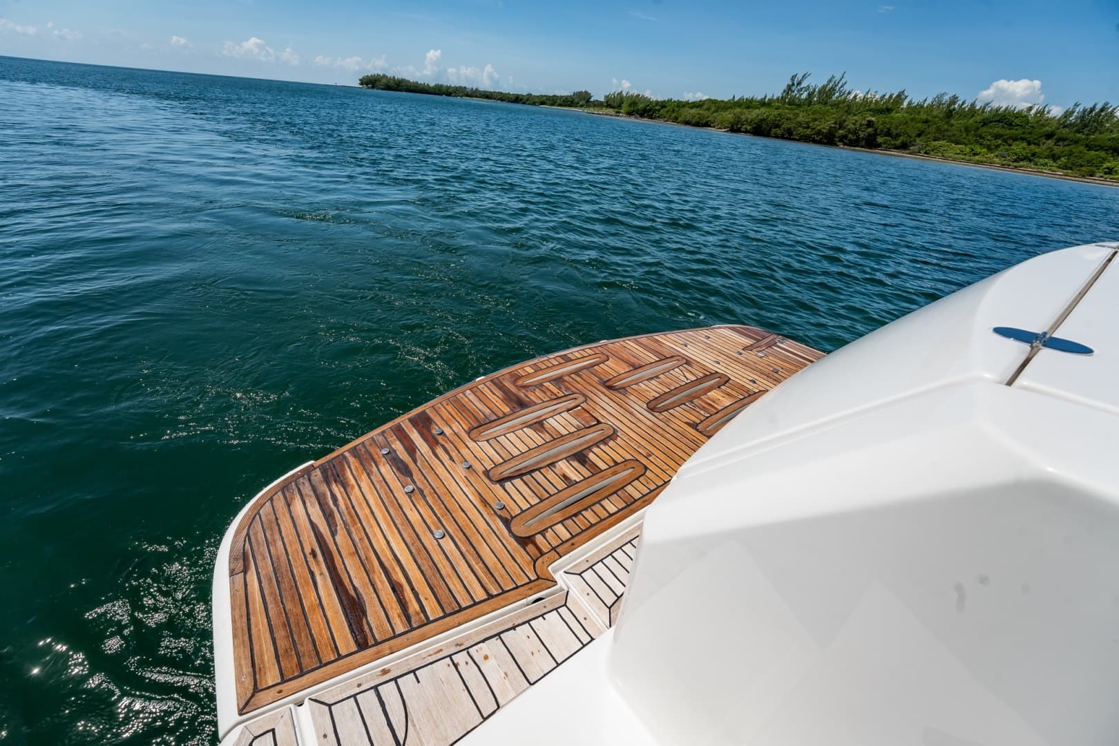 2016 Riviera 5000 Sport Yacht - Image 36