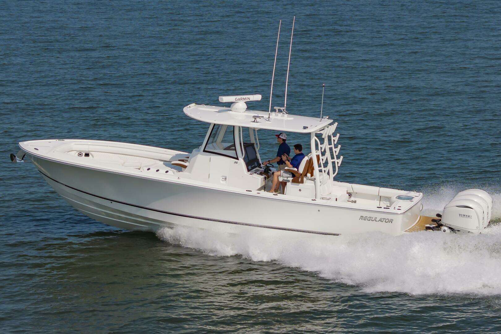 2025 Regulator 35 - Image 58