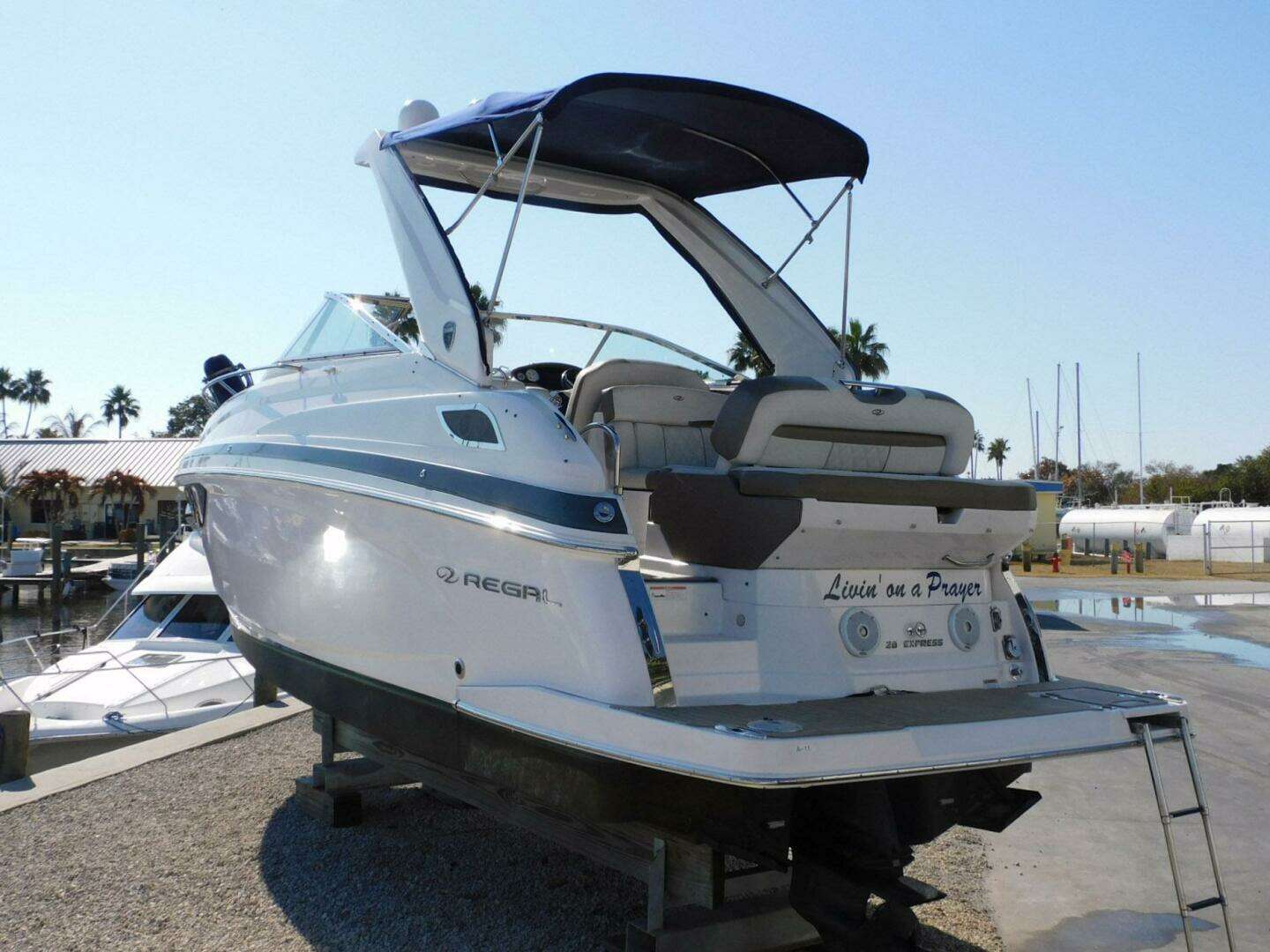 2019 Regal 28 Express - Image 35