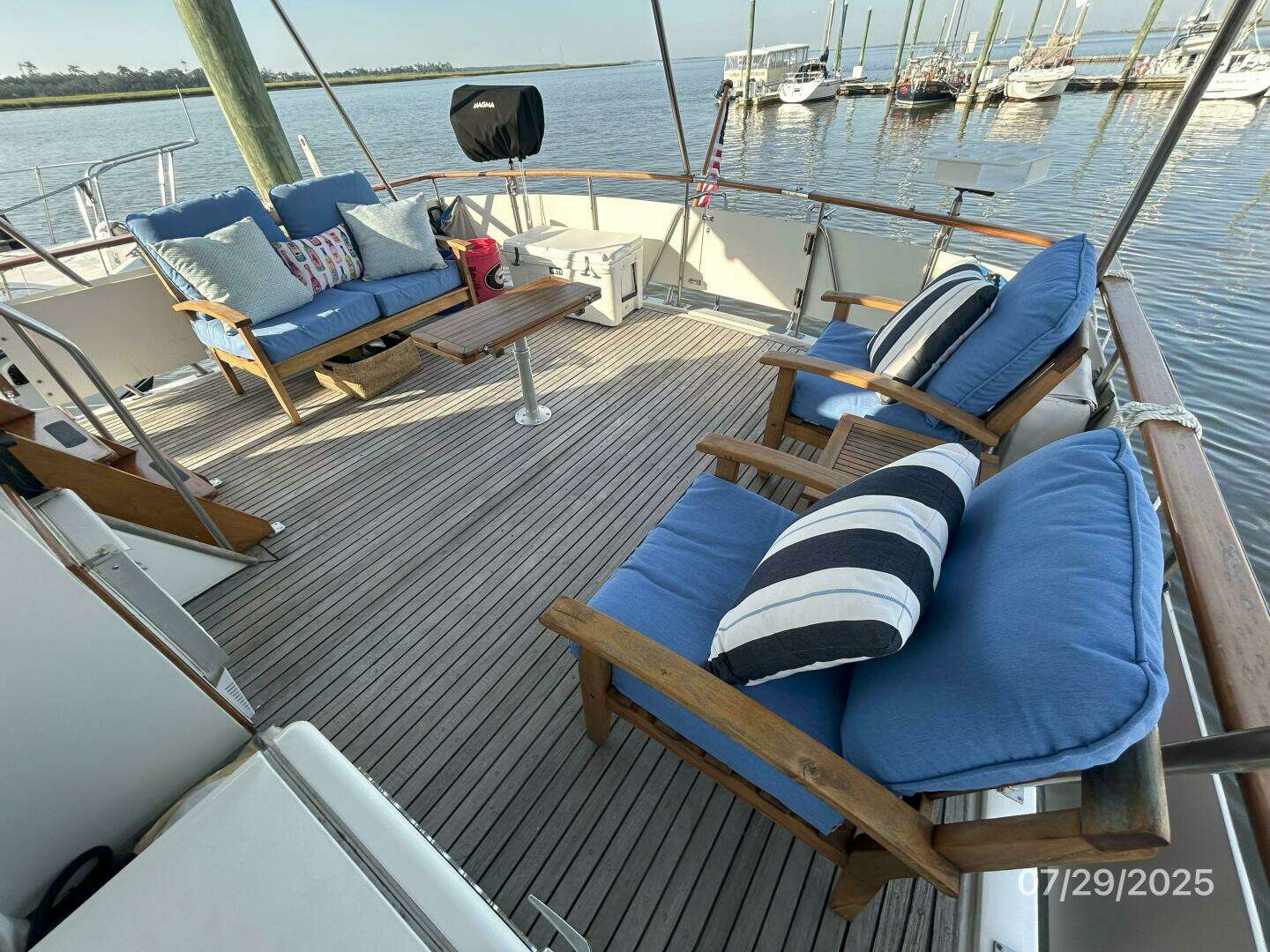 1989 DeFever Offshore Cruiser - Image 34