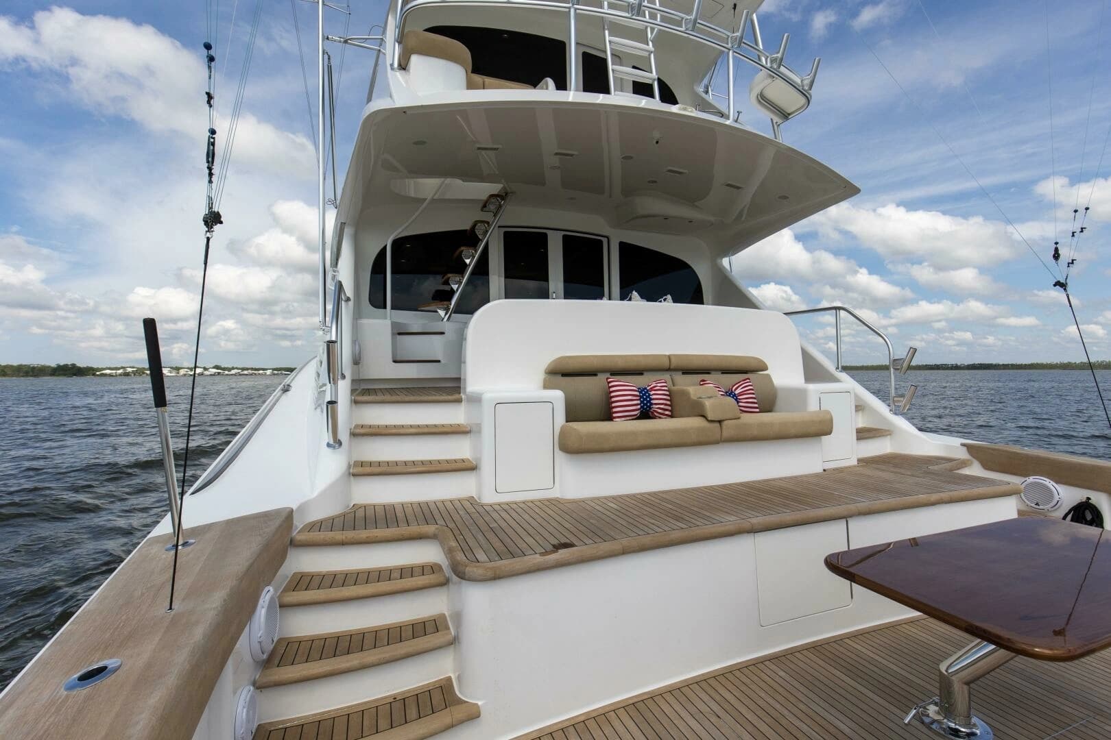 2016 Viking 92 Enclosed Bridge - Image 59