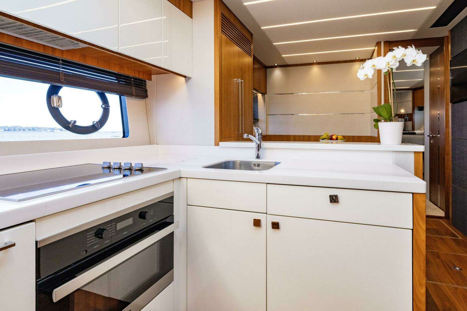 2020 Sunseeker Predator - Image 52