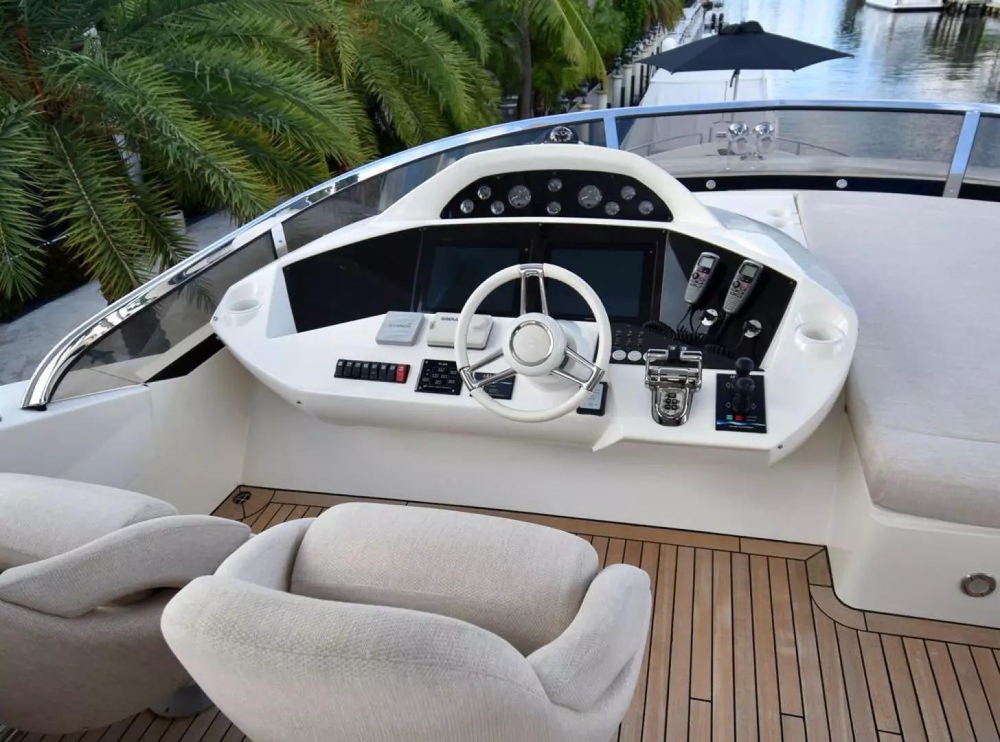 2014 Sunseeker Yacht - Image 24
