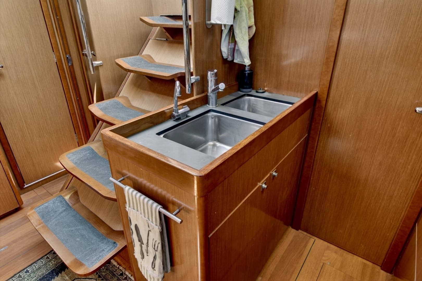 2012 Beneteau Oceanis 48 - Image 33
