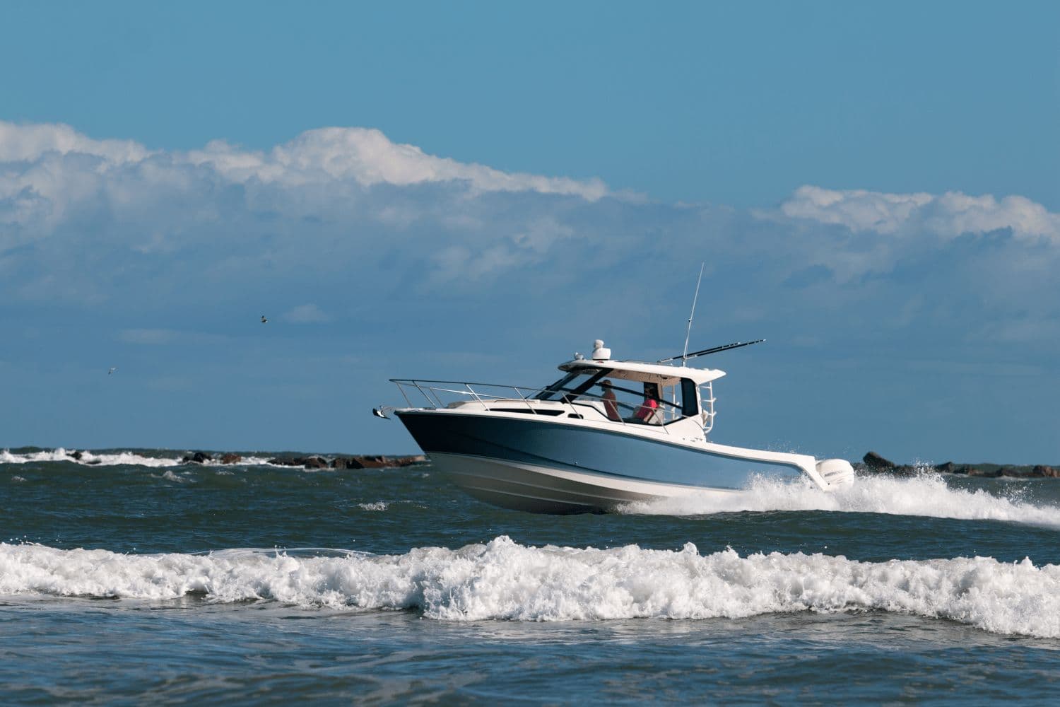 2026 Boston Whaler 325 Conquest - 35