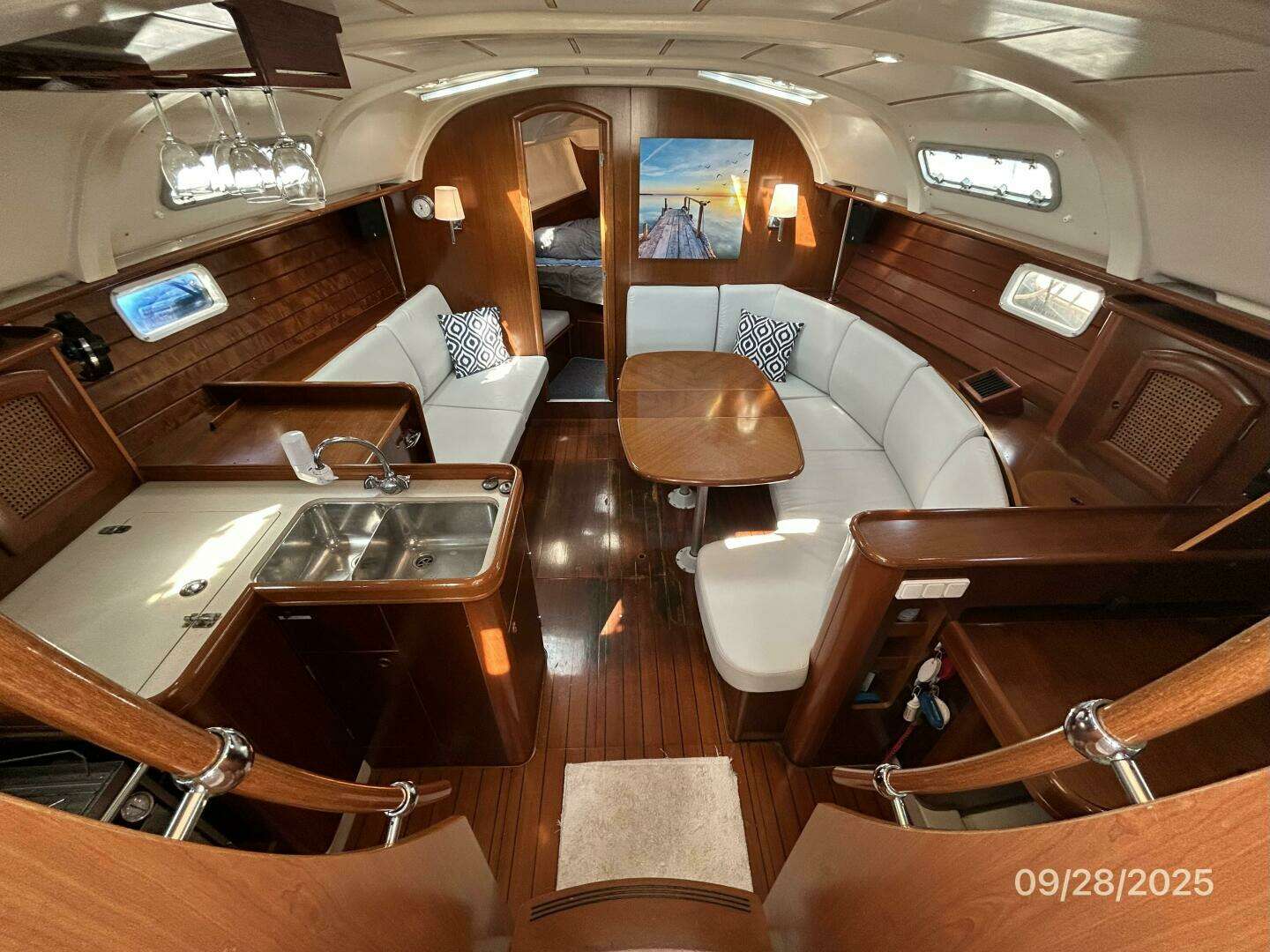 1998 Beneteau Oceanis 381 - Image 36