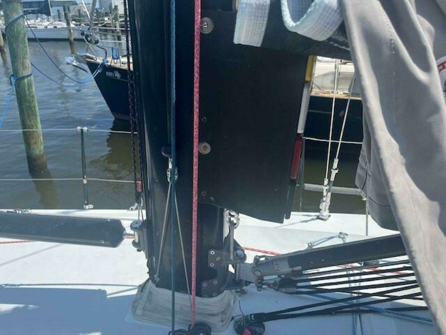 2007 Waterline FARR 40 - Image 16