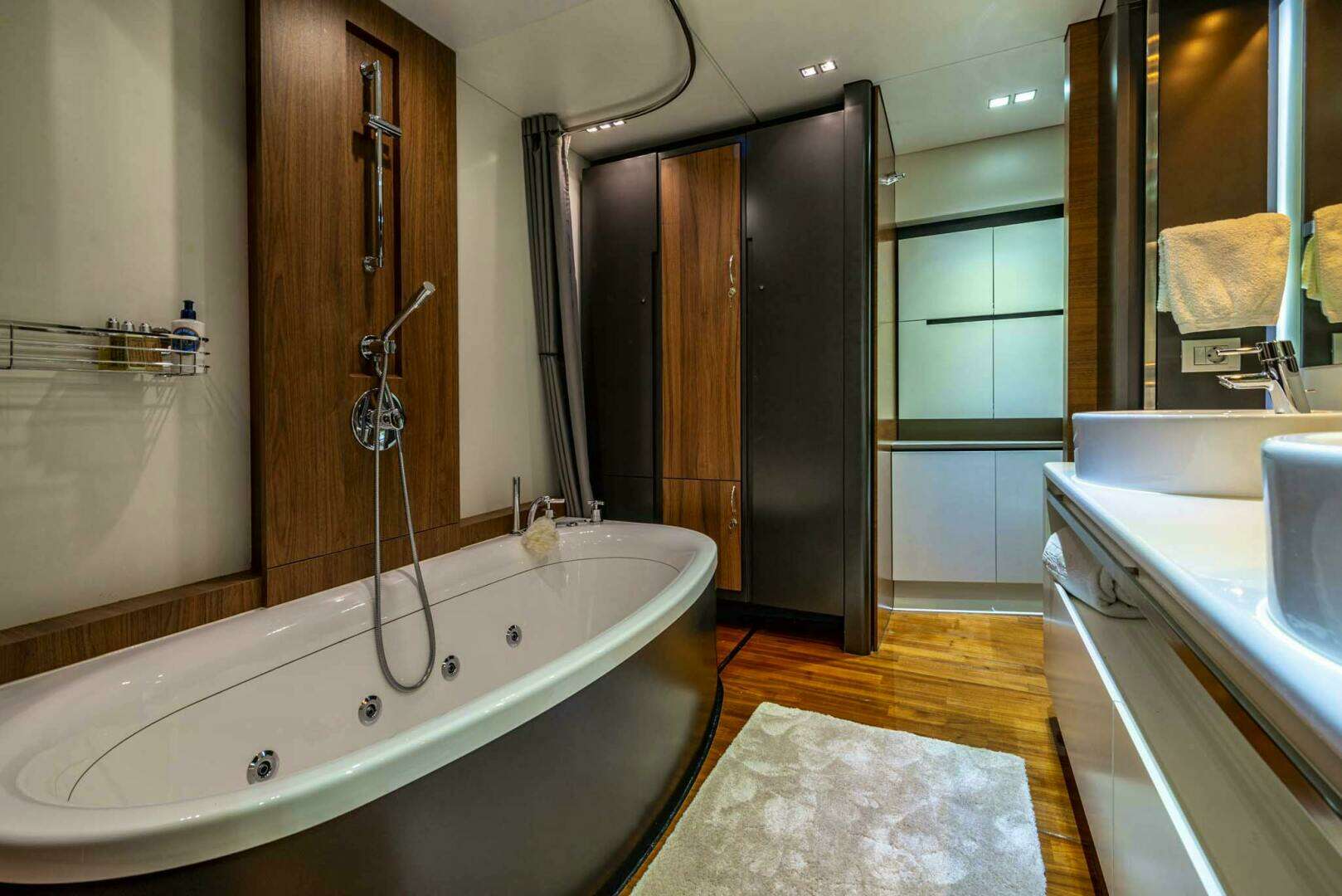 2007 Peri Yachts Peri 29 - Image 31