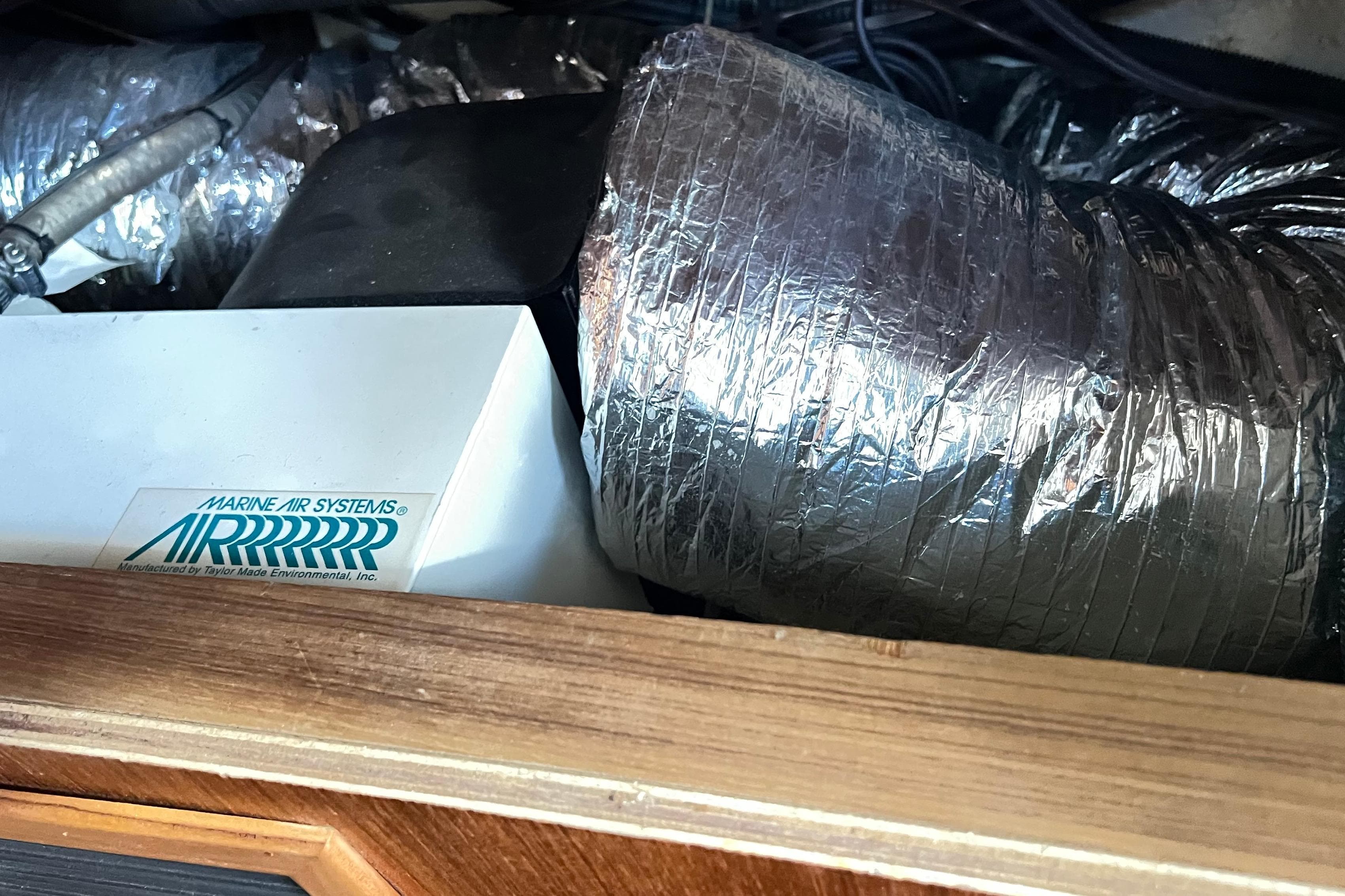 Marine air conditioning system in a 2004 Hunter 426 Owners Version yacht.