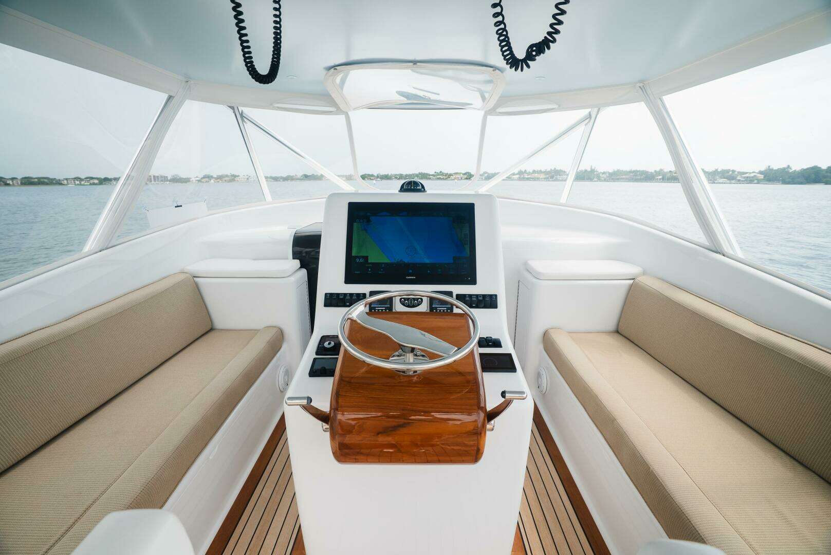 2019 Custom Carolina Daniels Express Sportfish - Image 20
