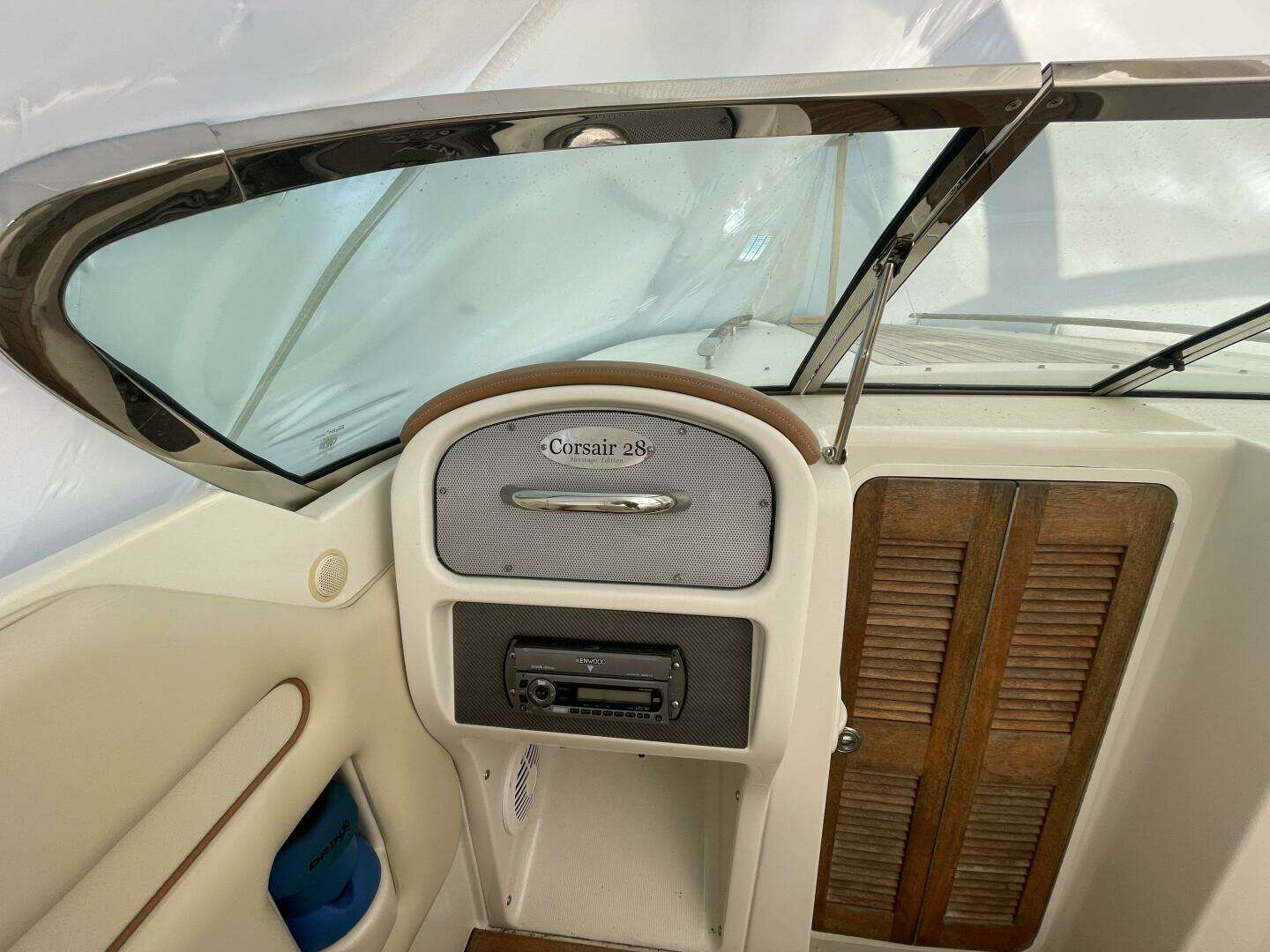 2009 Chris-Craft Corsair 28 Heritage Edition - Image 7