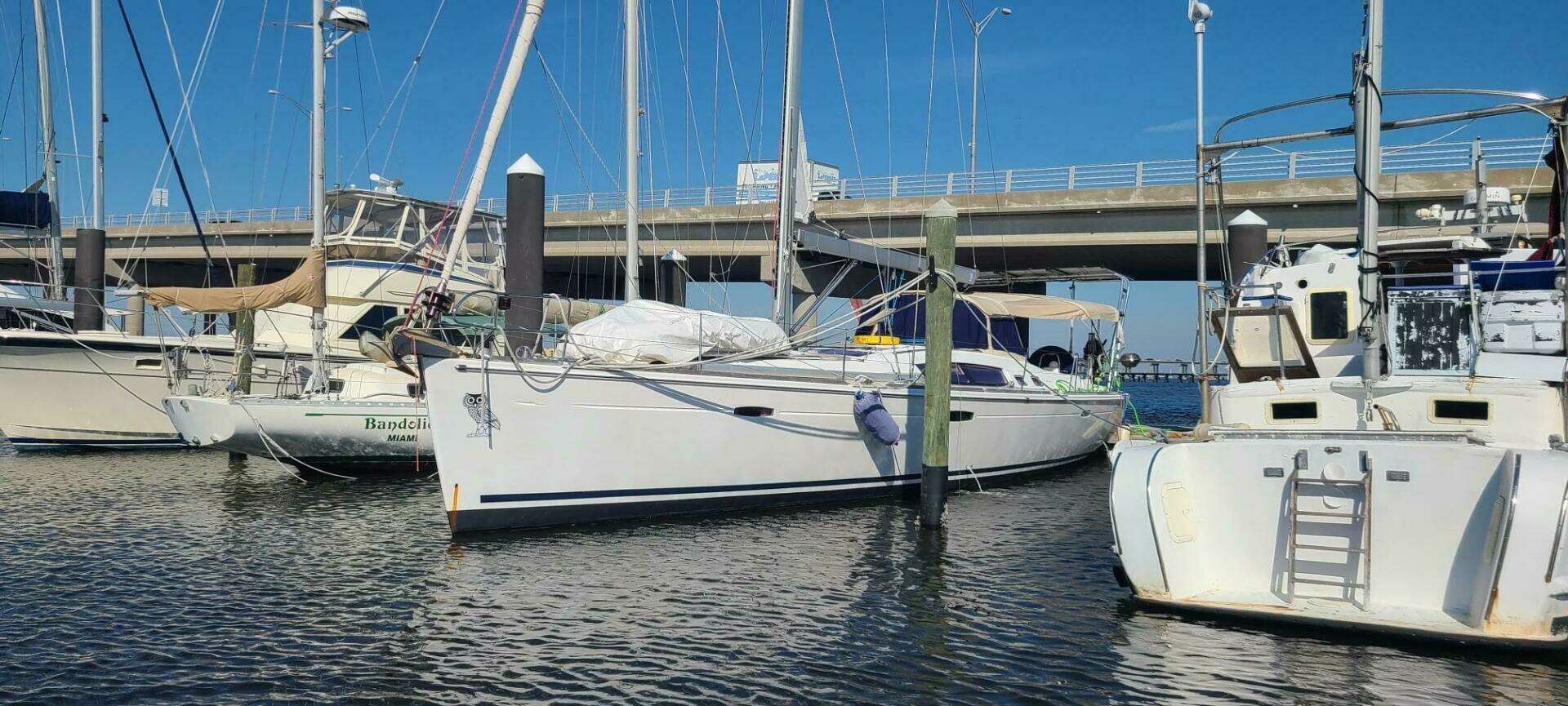 2011 Beneteau Oceanis 49 - Image 5