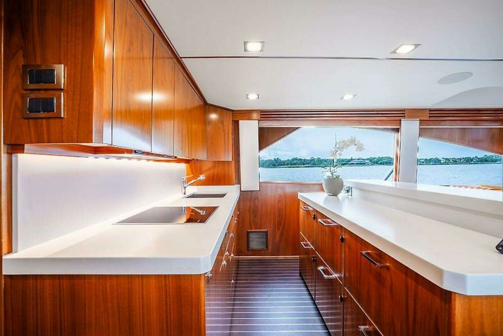 2019 Viking 68 Enclosed Bridge - Image 36