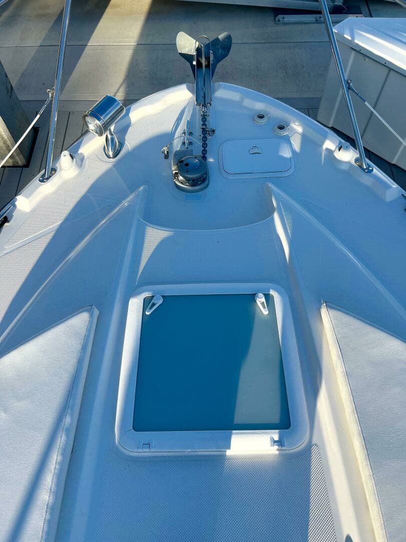 2012 Bayliner 335 - Image 50
