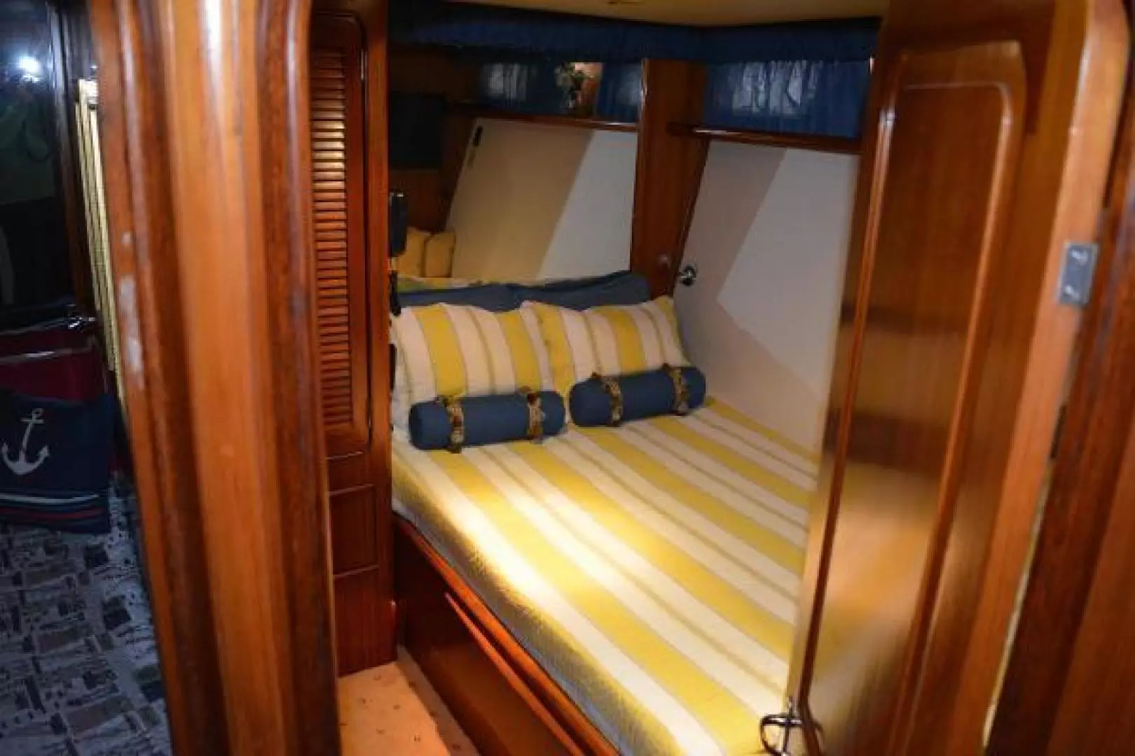 1989 Viking Motor Yacht - Image 62