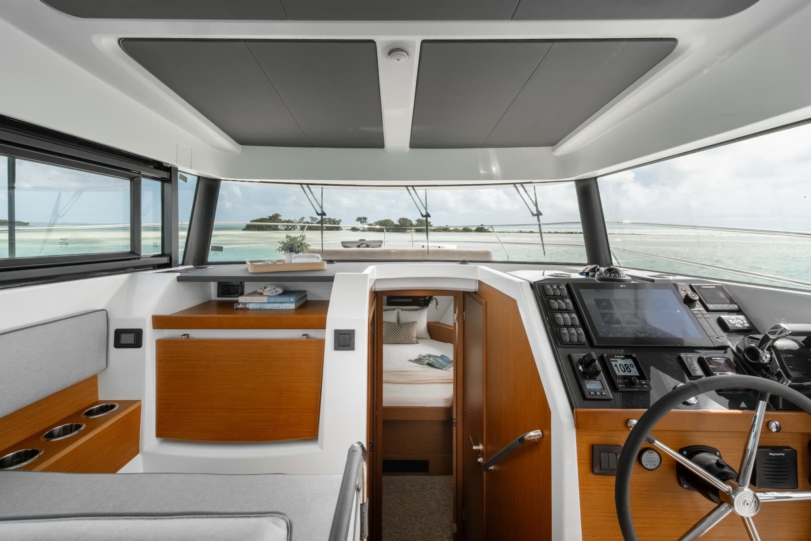 2027 Beneteau Swift Trawler 37 - Image 3