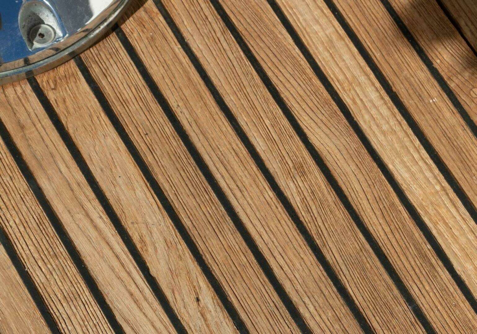 1998 Grand Banks 38 Eastbay EX - Image 13