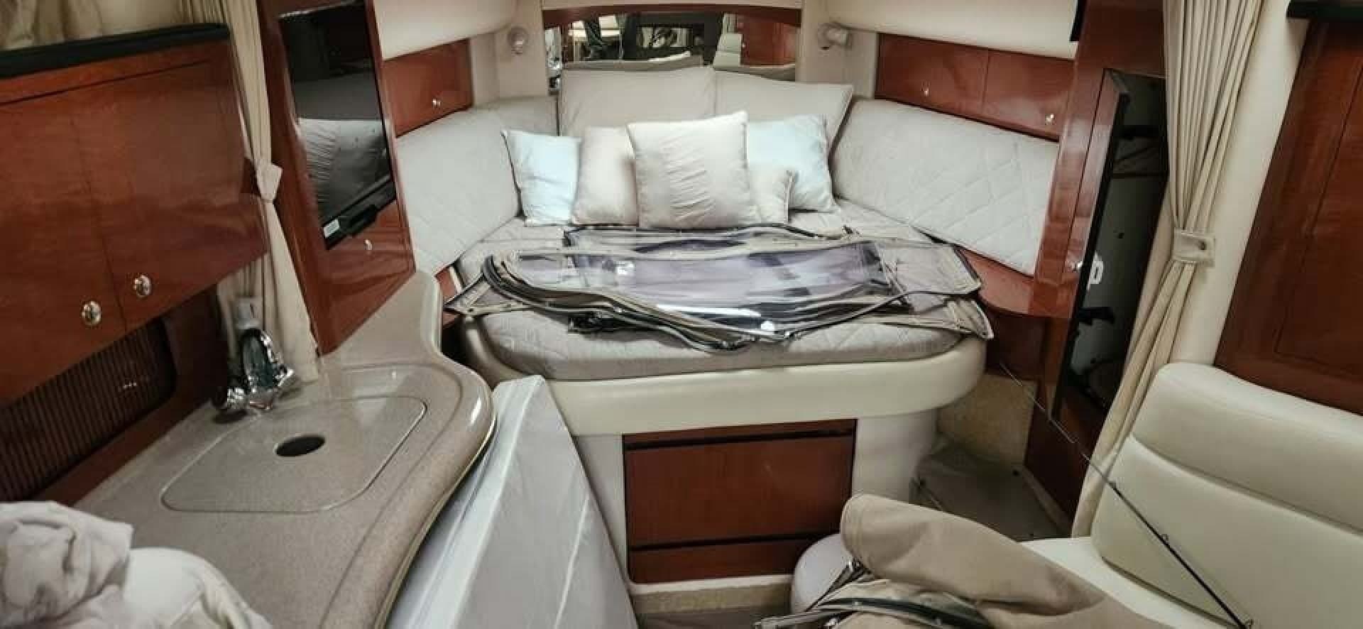 2002 Sea Ray Sundancer - Image 6