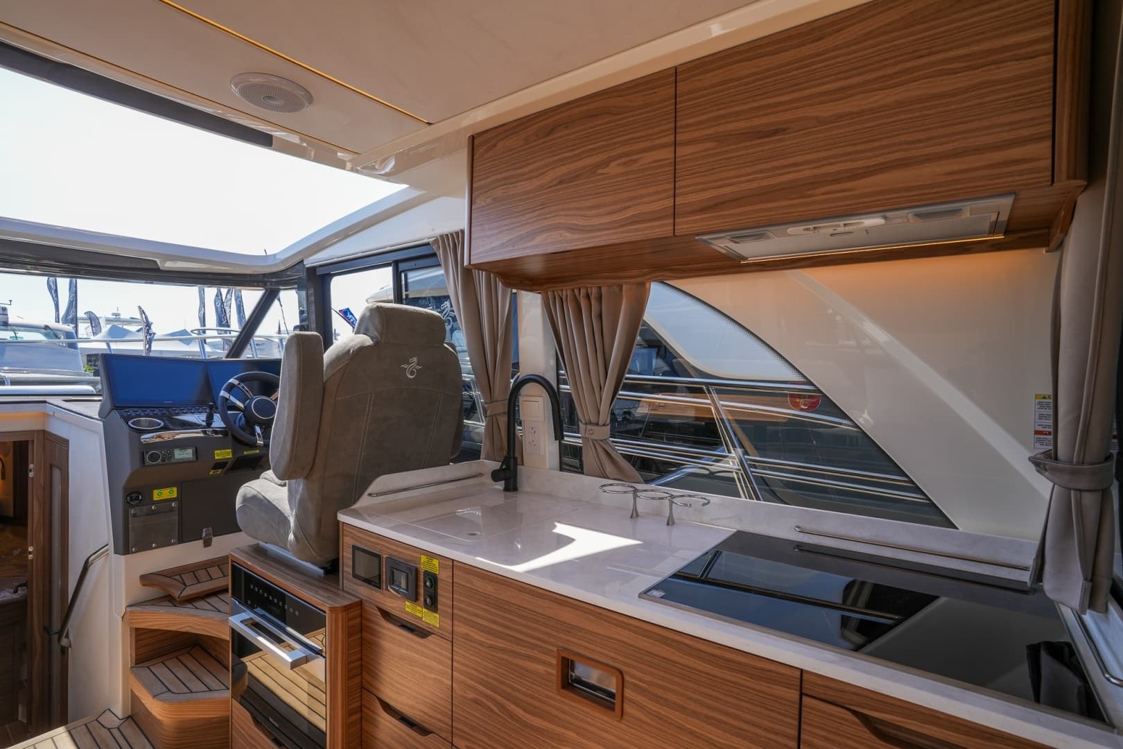 2026 Marex 390 - Image 14