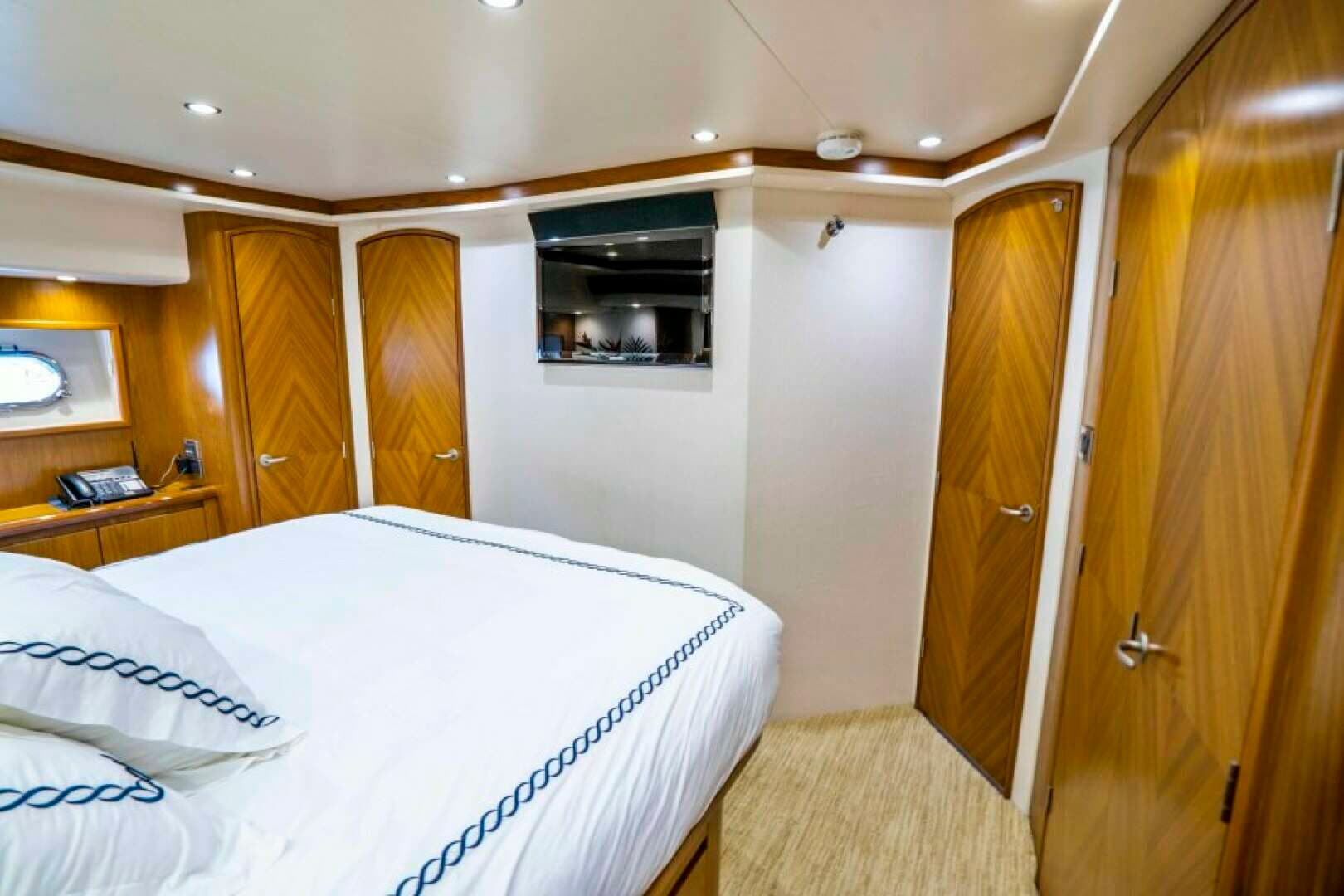 2011 Viking 70 Enclosed Bridge - Image 28