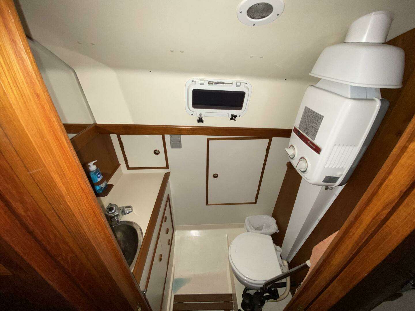 1984 Hinterhoeller Nonsuch 26 - Image 43