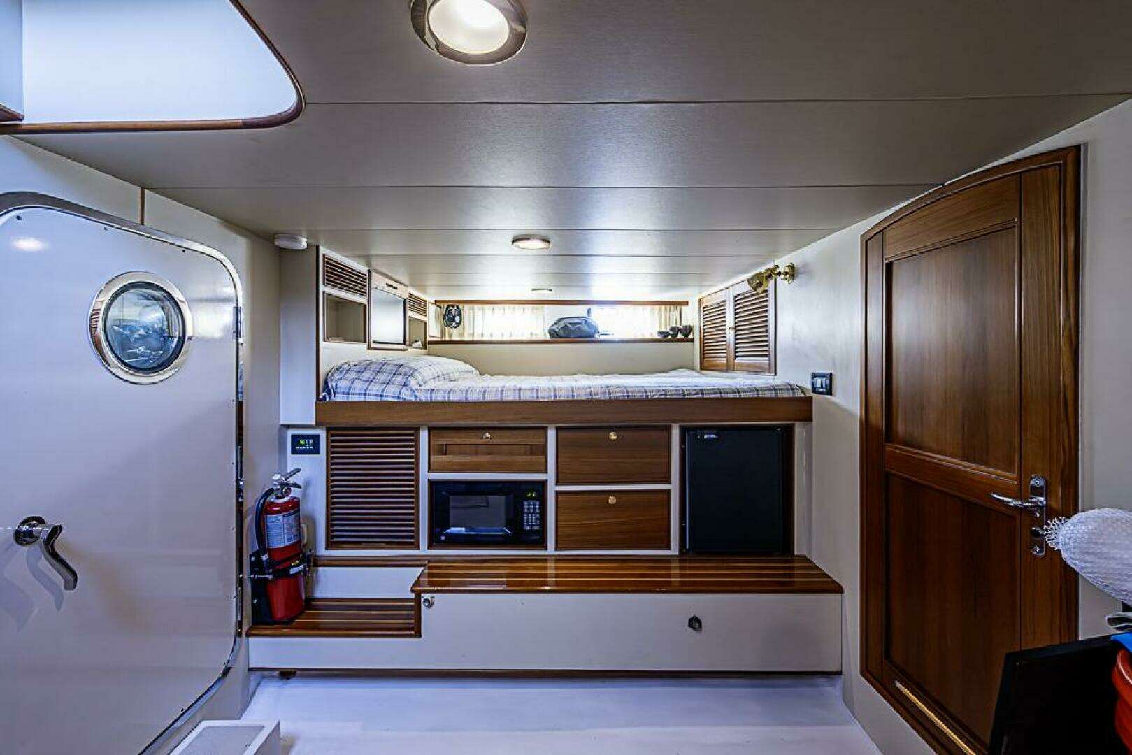 2014 Marlow Explorer 66E - Image 58