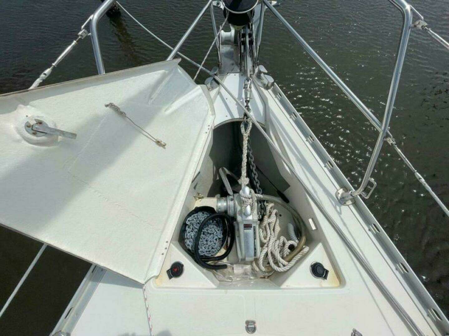 1998 Jeanneau 45.2 - Image 14