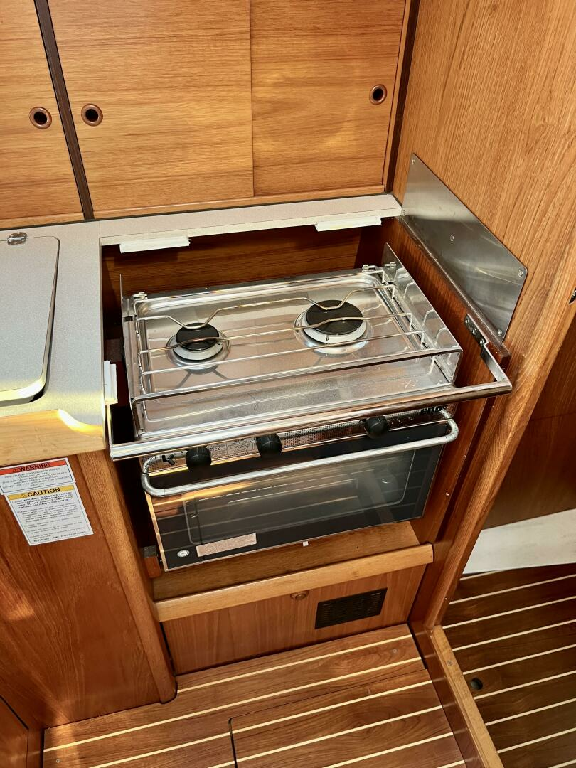 2005 Jeanneau Sun Odyssey 35 - Image 47
