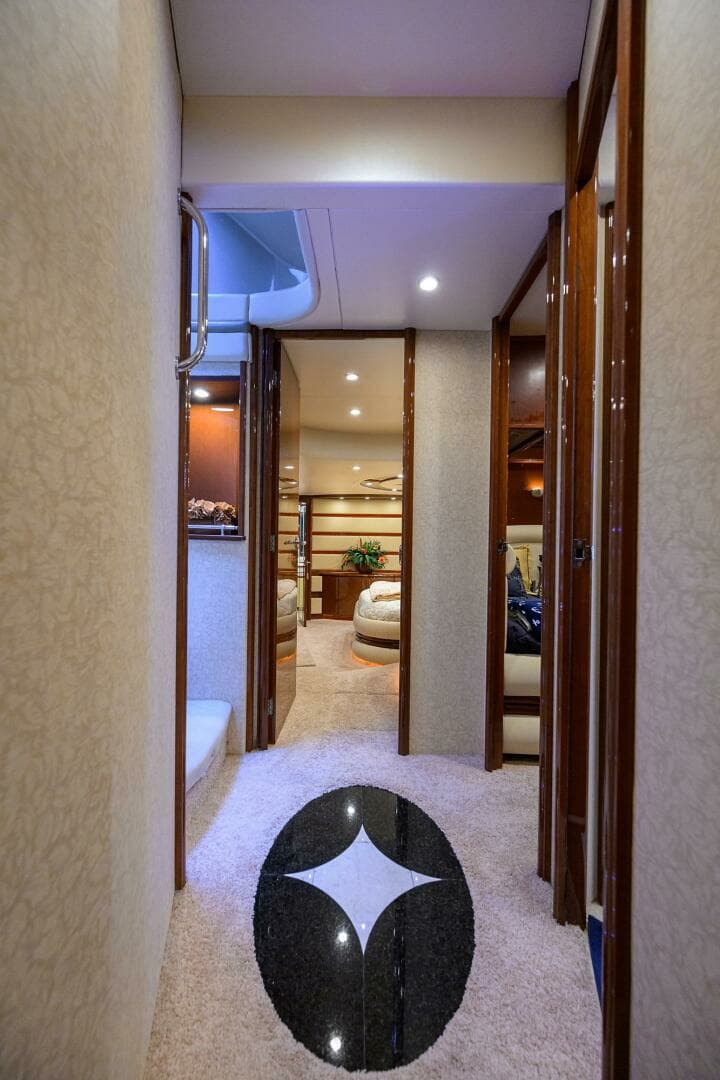 2005 Marquis 65 Motor Yacht - Image 16