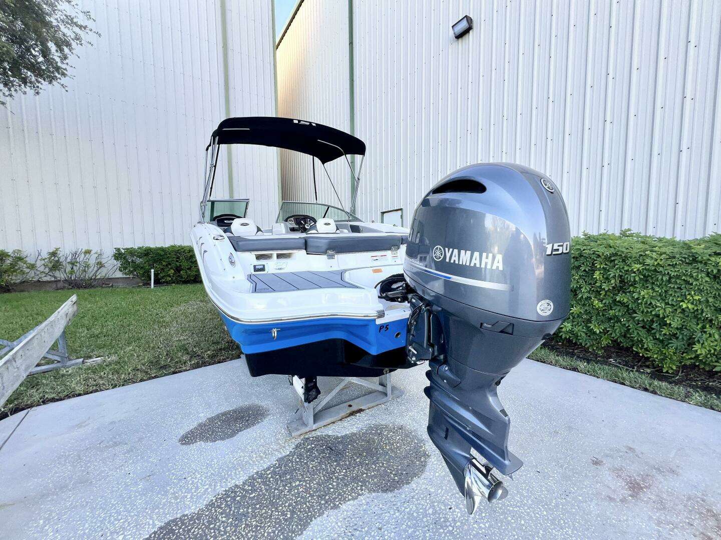 2021 Chaparral 21 Ssi OB - Image 2