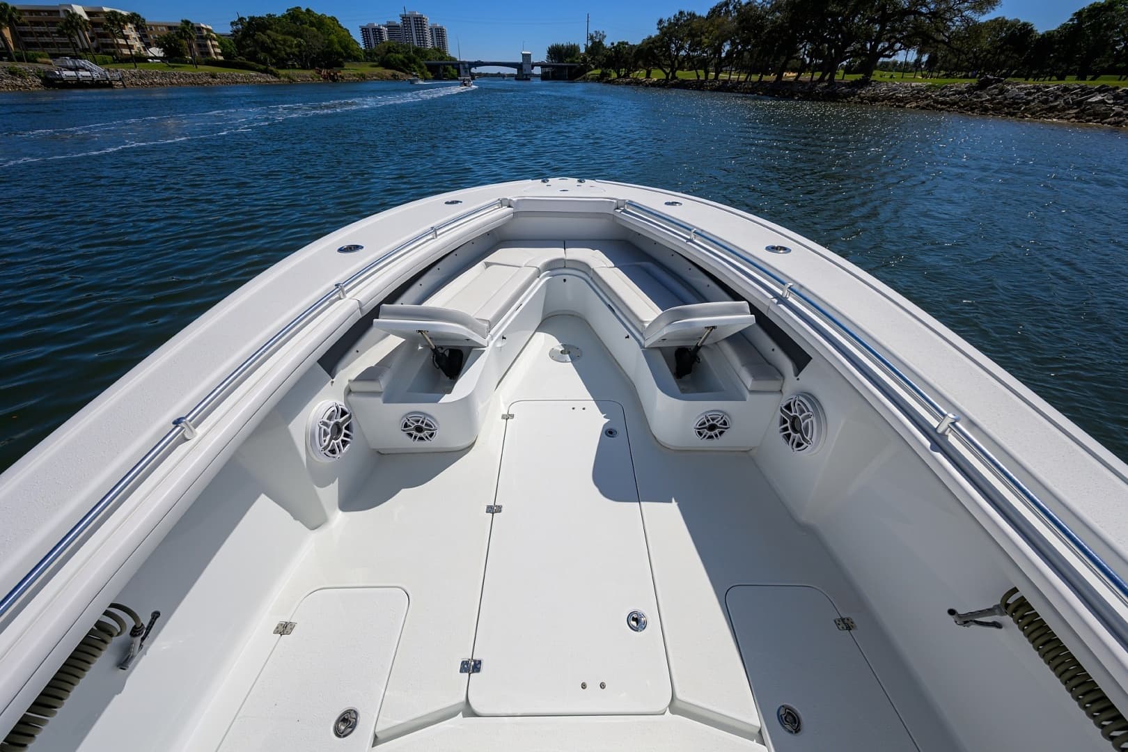 2023 Yellowfin 34 Offshore - Image 4