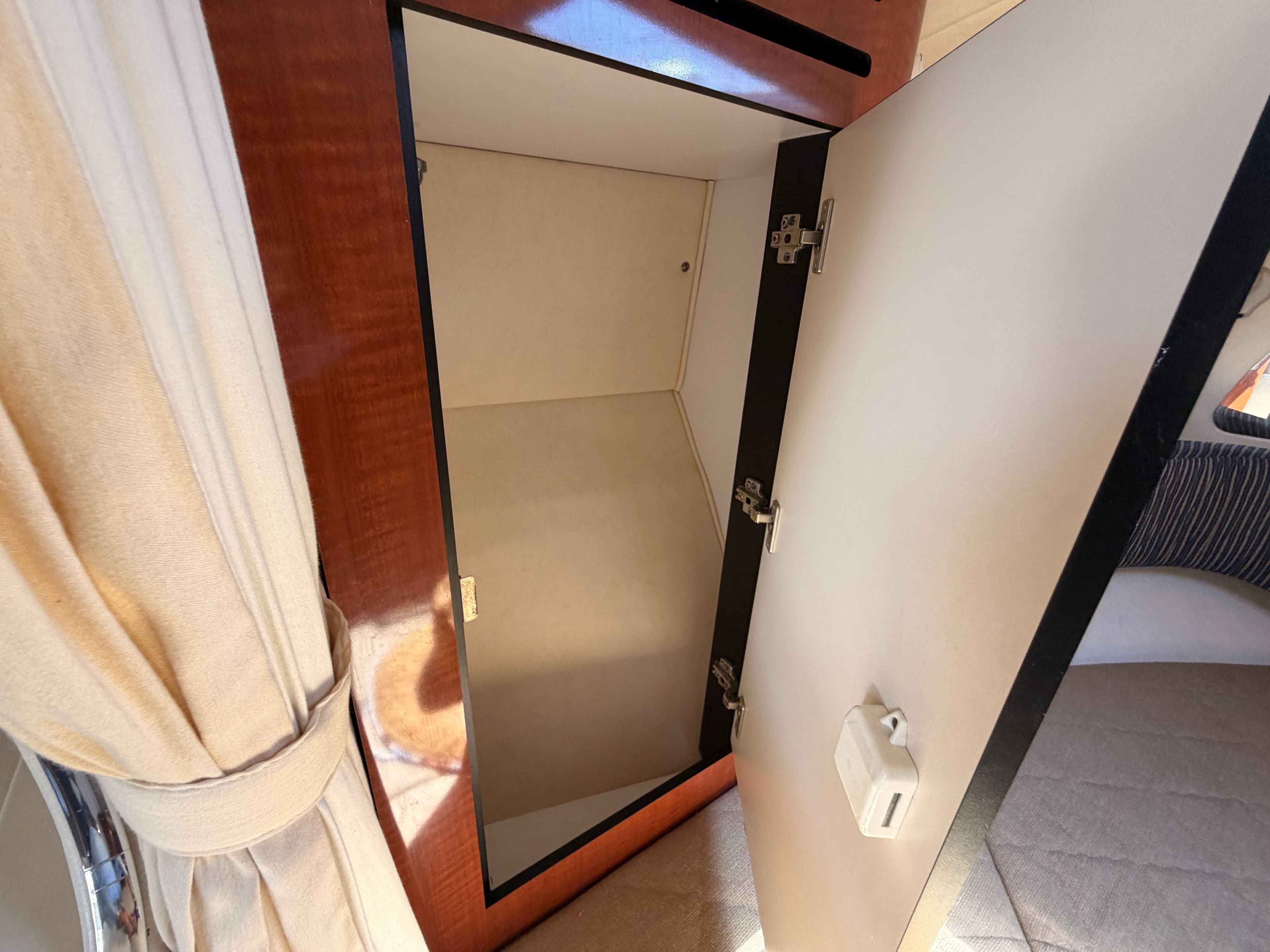 2005 Sea Ray Sundancer 280 - 38