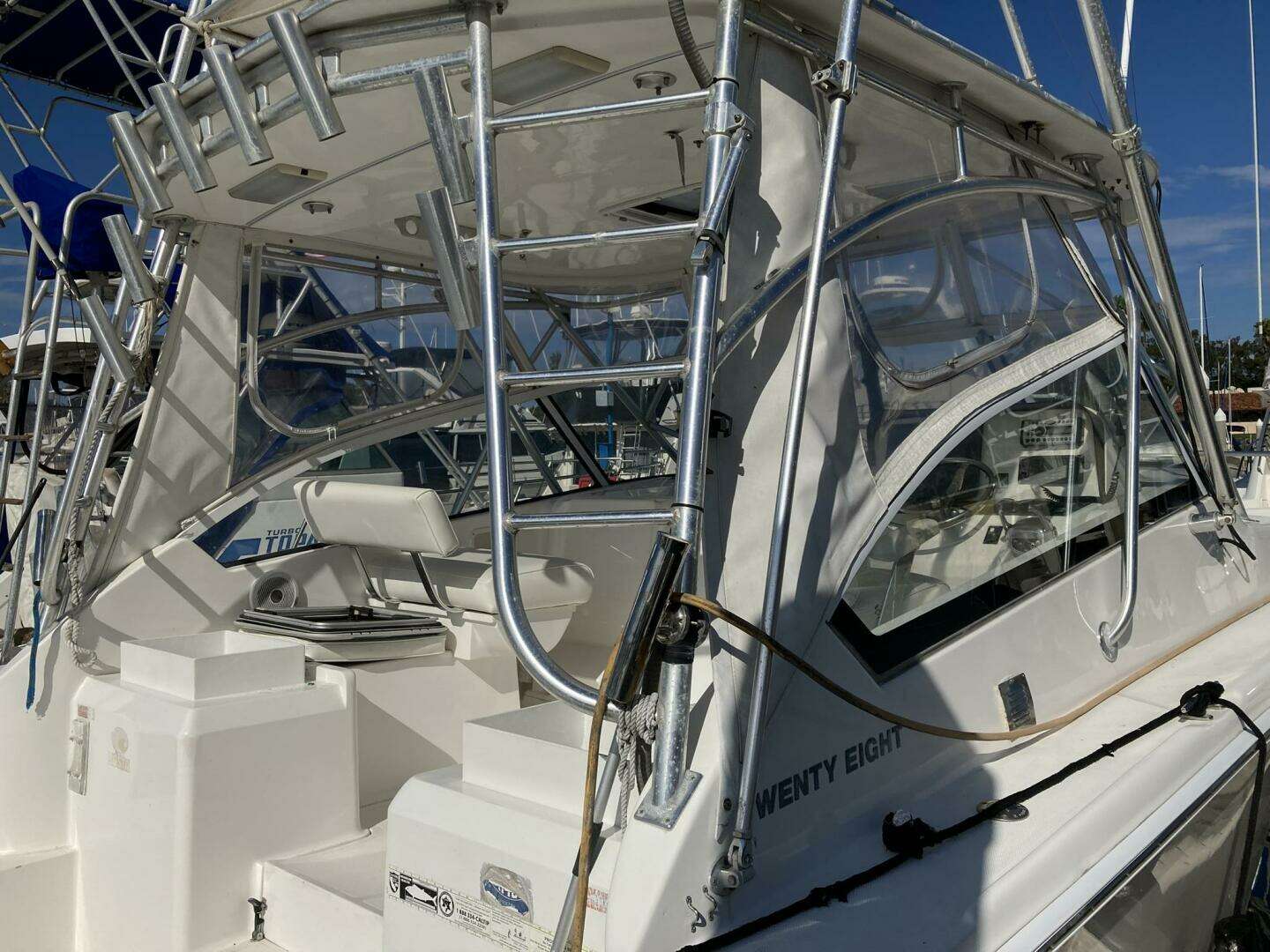 2006 Luhrs 280 Express Open - Image 8