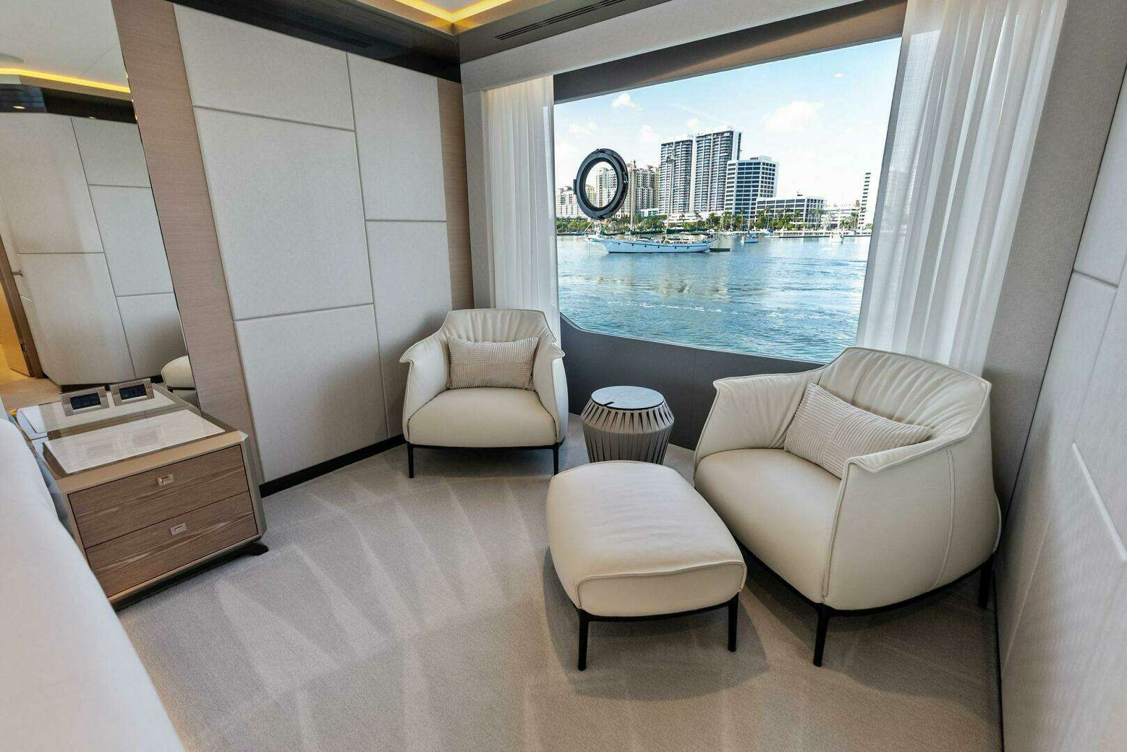 2024 Ocean Alexander 35 Revolution - Image 46