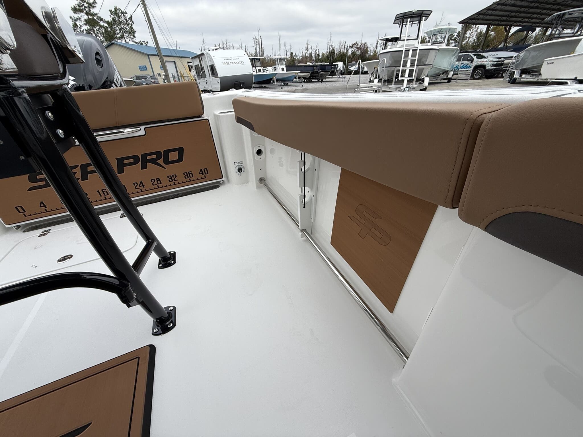 2026 Sea Pro 222 WITH ZIP WAKE TABS - 7