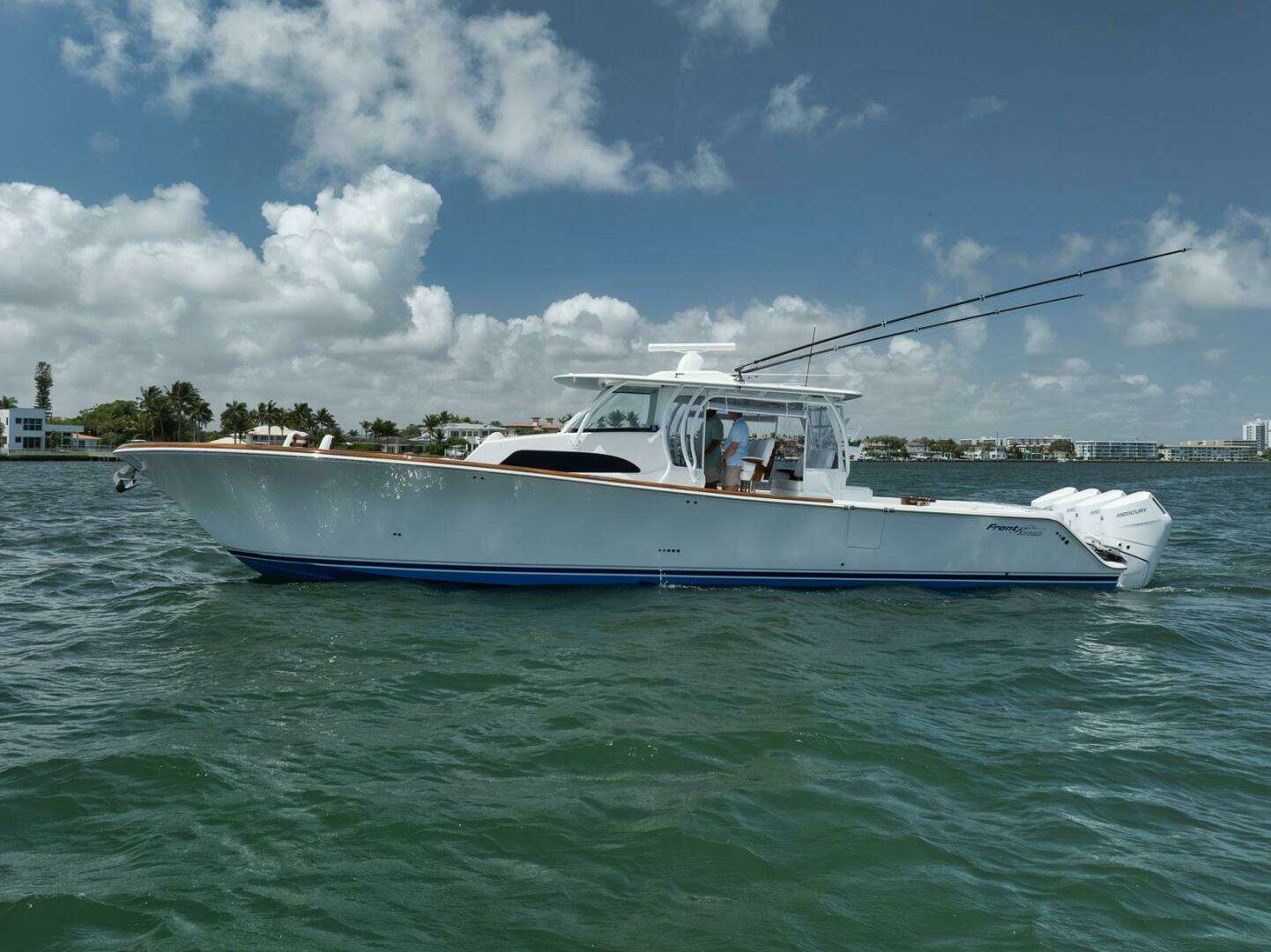 2024 Front Runner 47 CC - Image 11