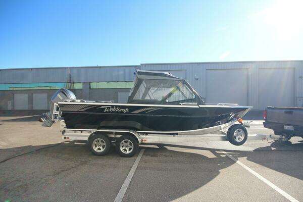 2025 Weldcraft 210 Revolution Soft Top - Image 1