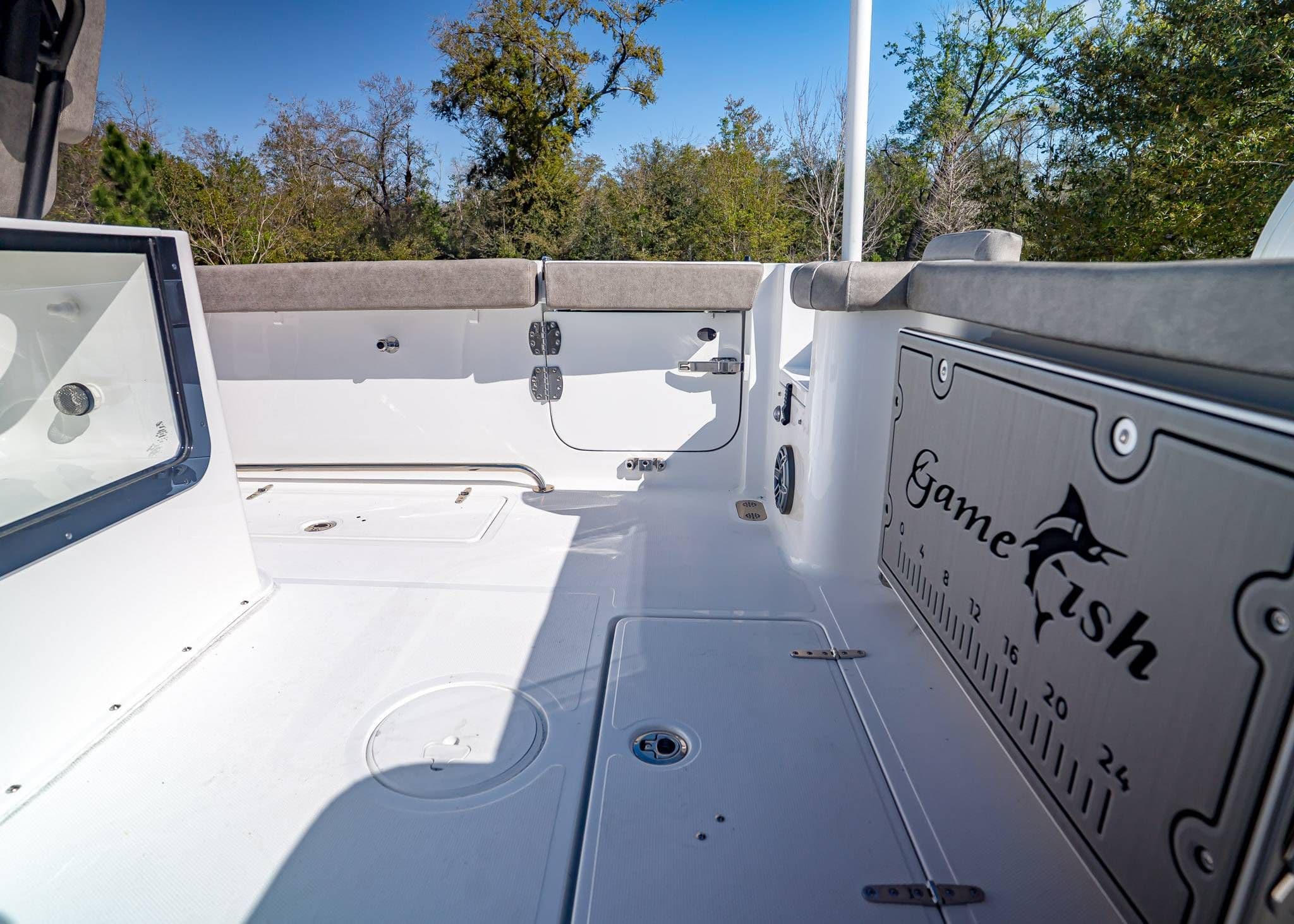 2026 Sea Hunt Gamefish 27 Coffin Box - 8