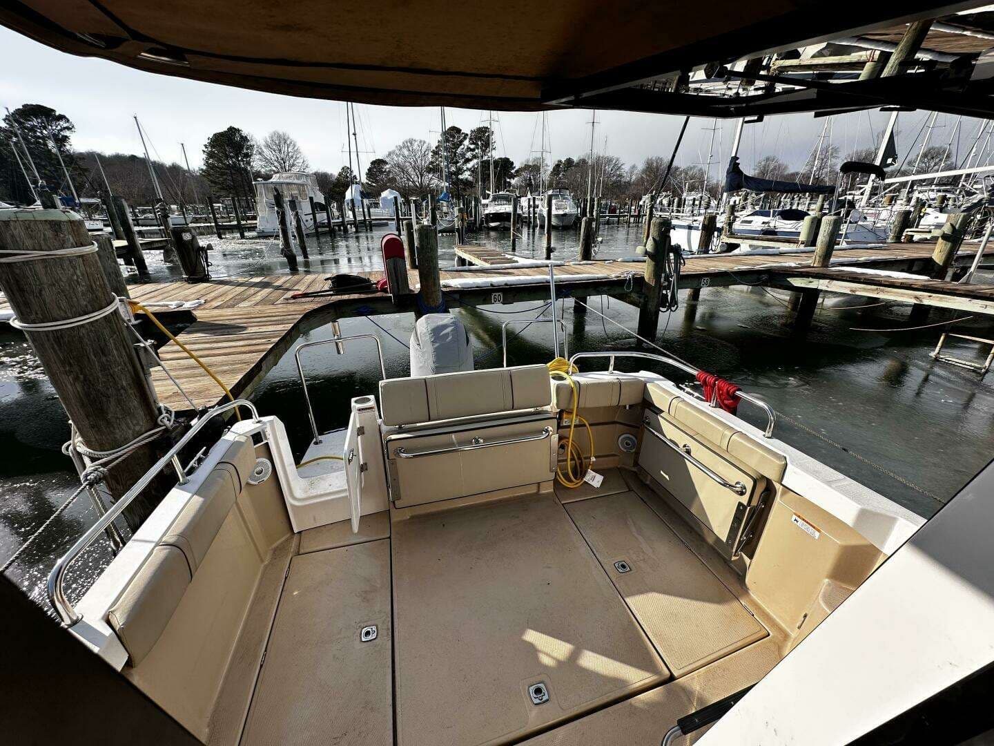 2019 Ranger Tugs R-23 - Image 8