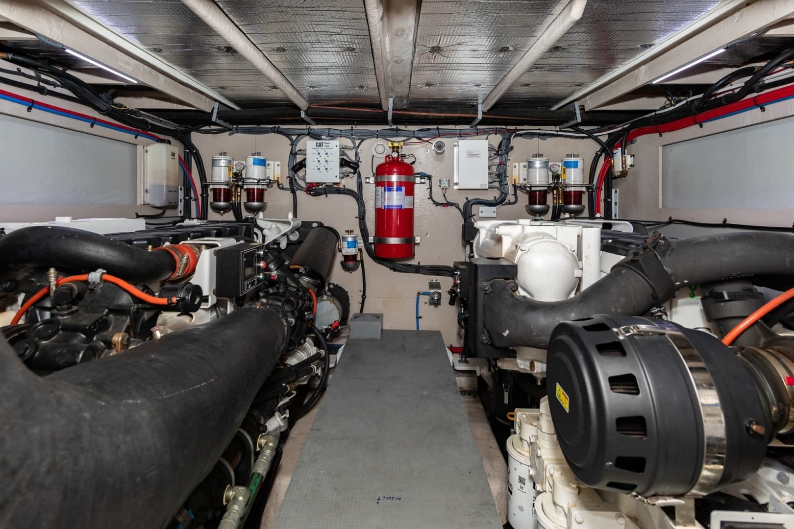 2018 Sea Ray L650 FLY - Image 63