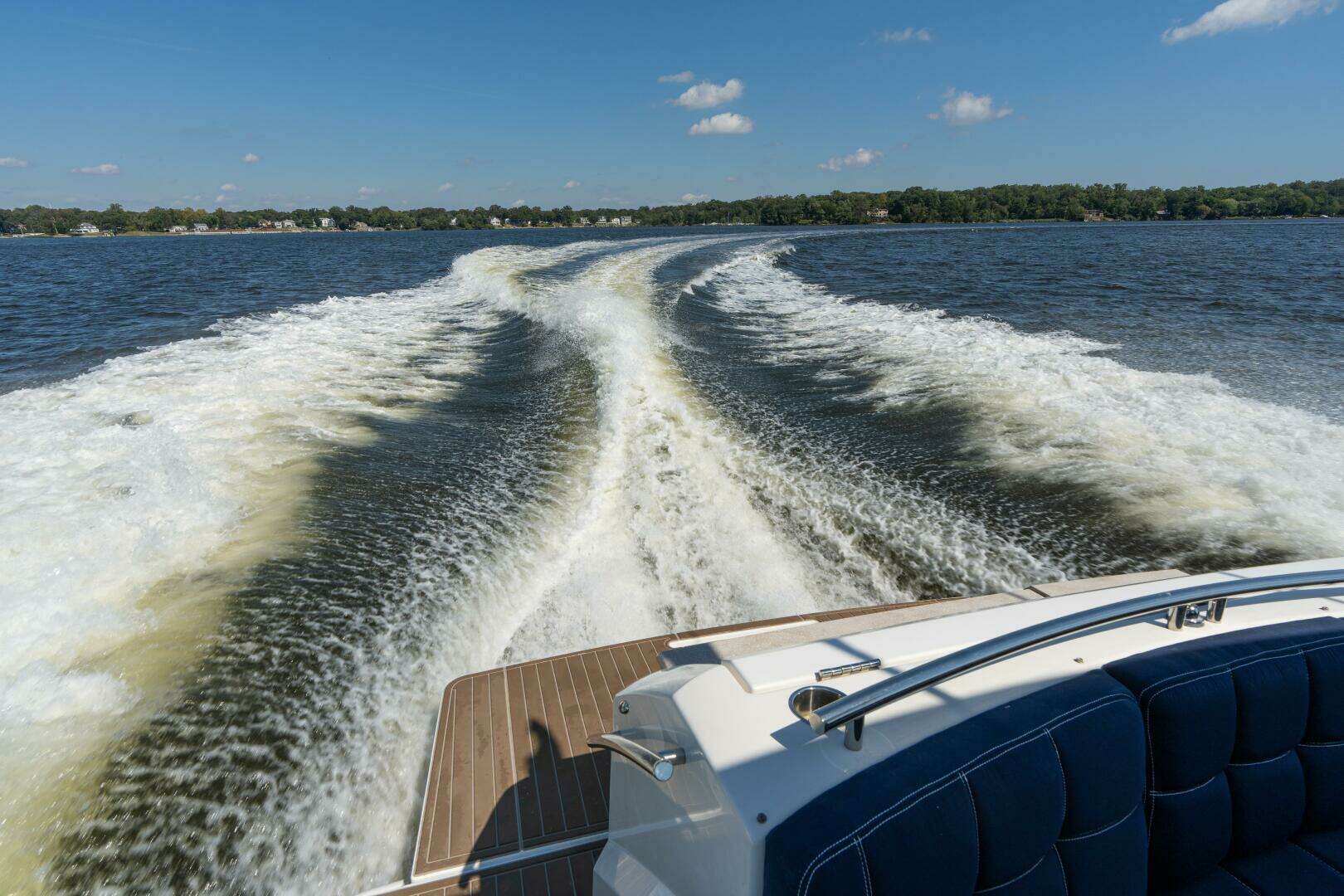 2015 Tiara Yachts 44 Coupe - Image 43