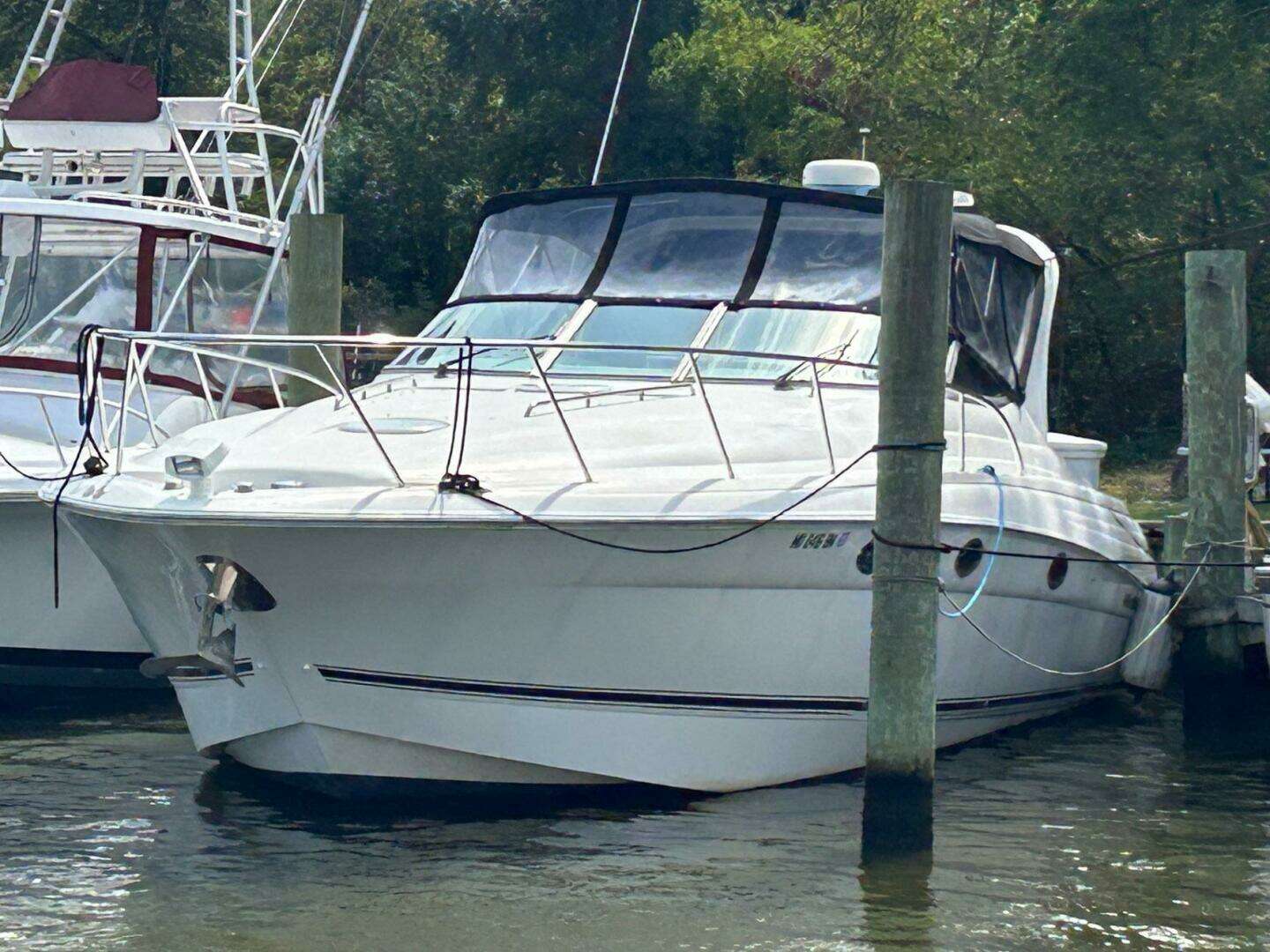 2001 Wellcraft 3700 Martinique - Image 4
