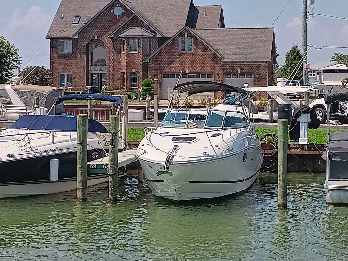 2010 Sea Ray 260 Sundancer - Image 4