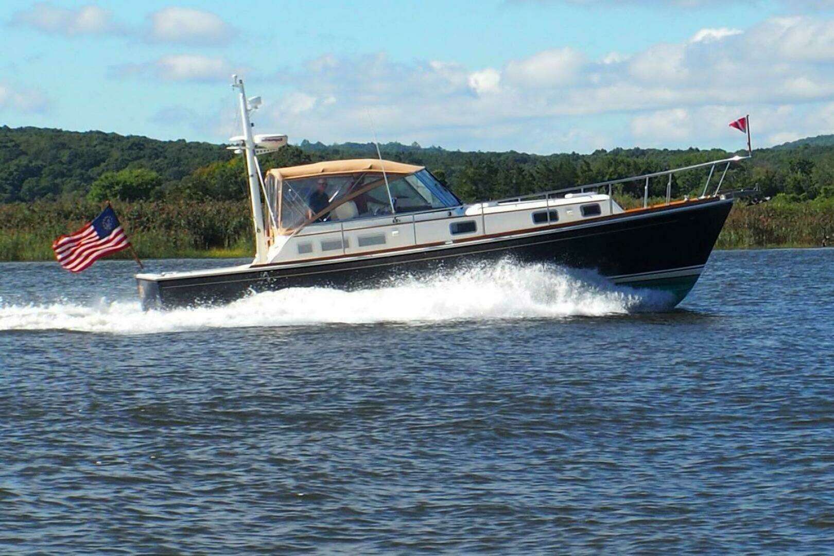 1995 Grand Banks 38 Eastbay EX - Image 37