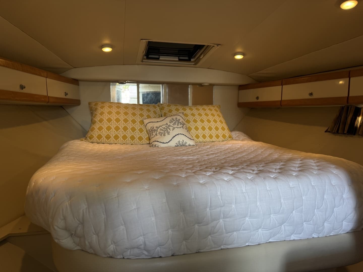 1995 Trojan 350 Express - Image 28